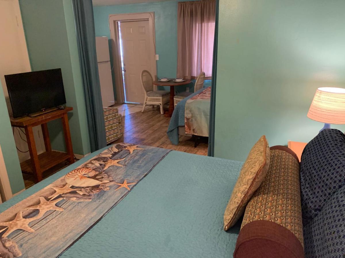 Michaels Siesta Motel Сент-Питерсберг Экстерьер фото