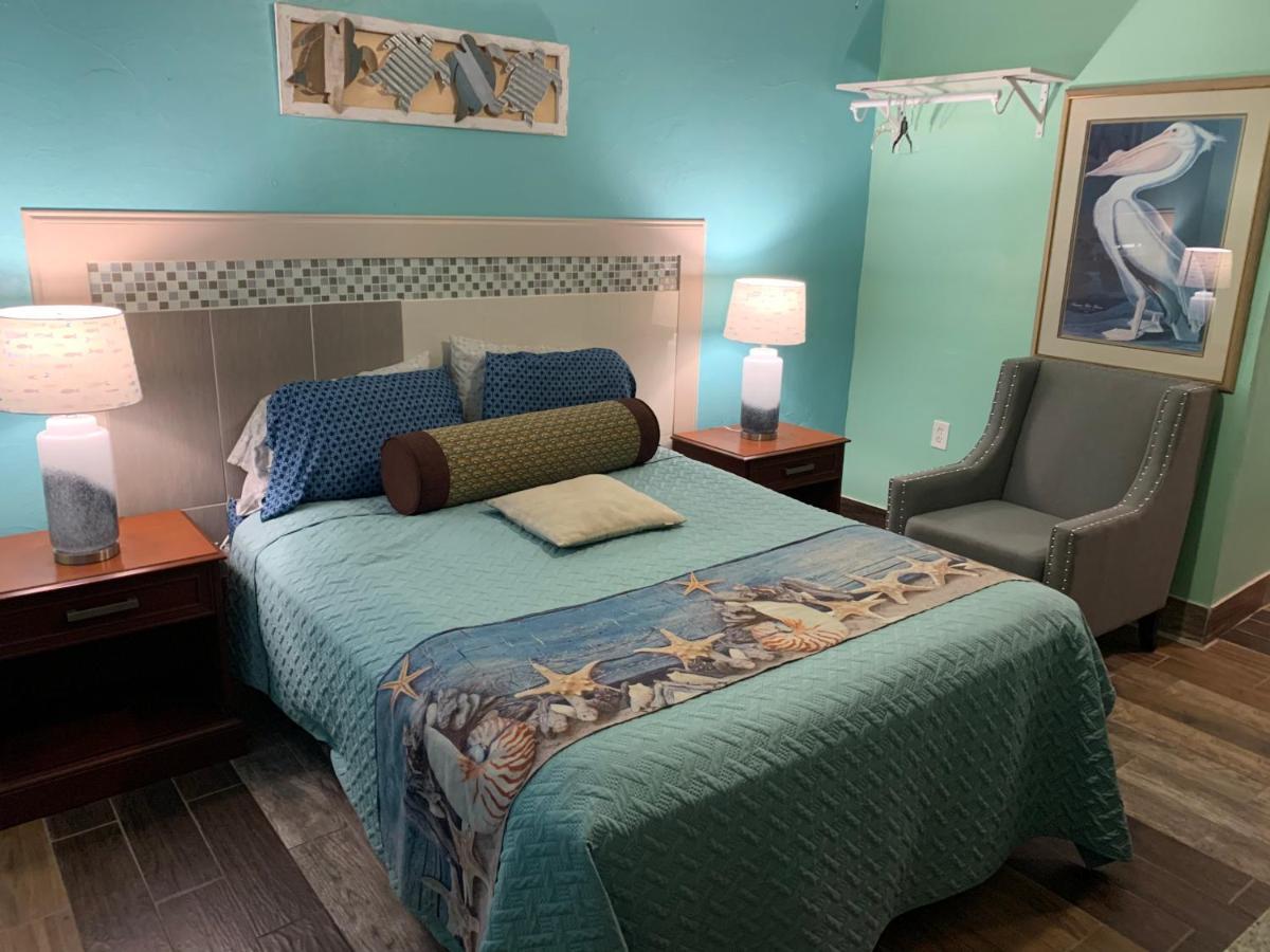 Michaels Siesta Motel Сент-Питерсберг Экстерьер фото